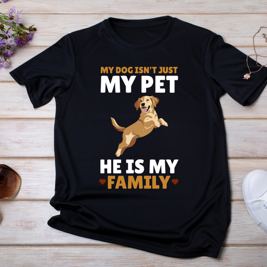 GOLDEN RETRIEVER: MY DOG IS MY FAMILY" T-Shirt