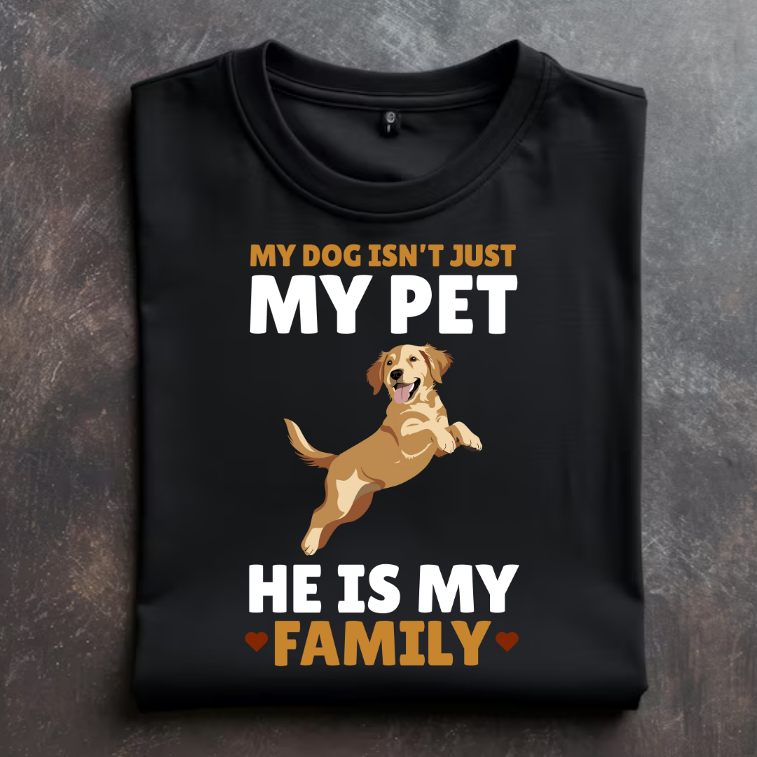 GOLDEN RETRIEVER: MY DOG IS MY FAMILY" T-Shirt